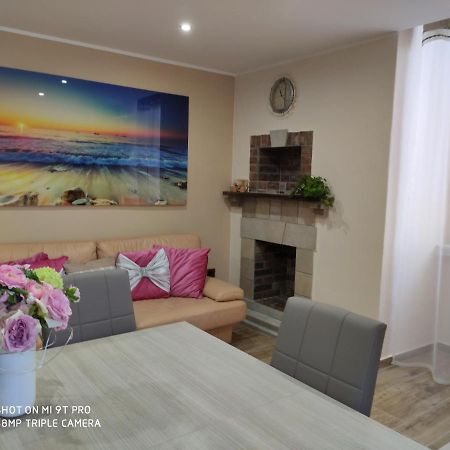 Ferienwohnung La Casa Delle Sorprese Trani Exterior foto