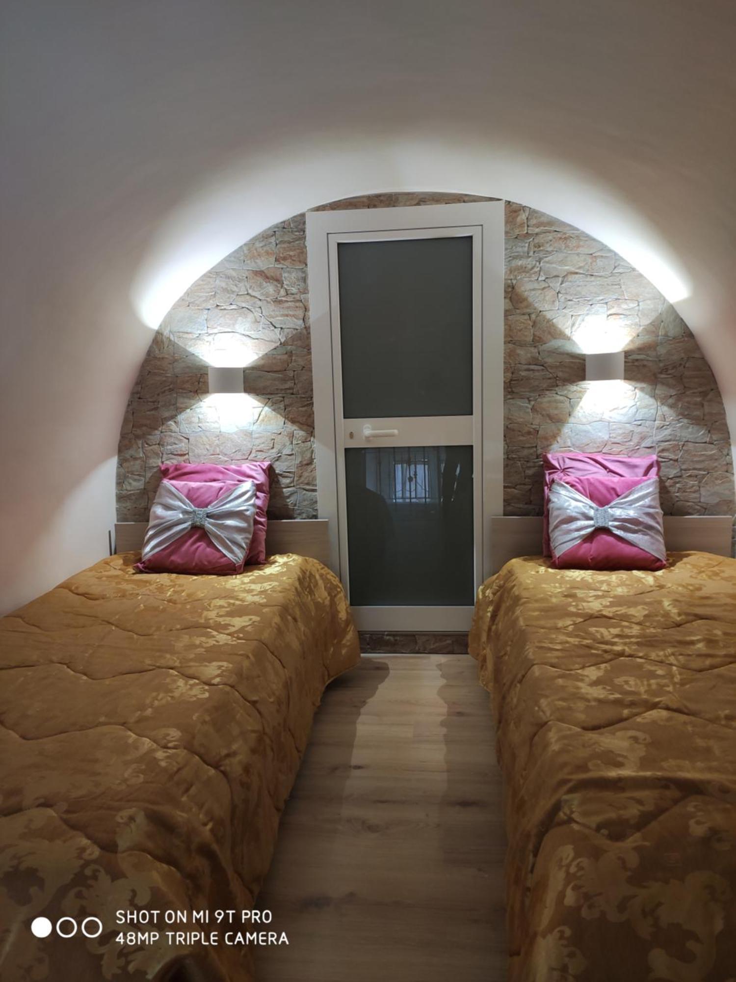 Ferienwohnung La Casa Delle Sorprese Trani Exterior foto