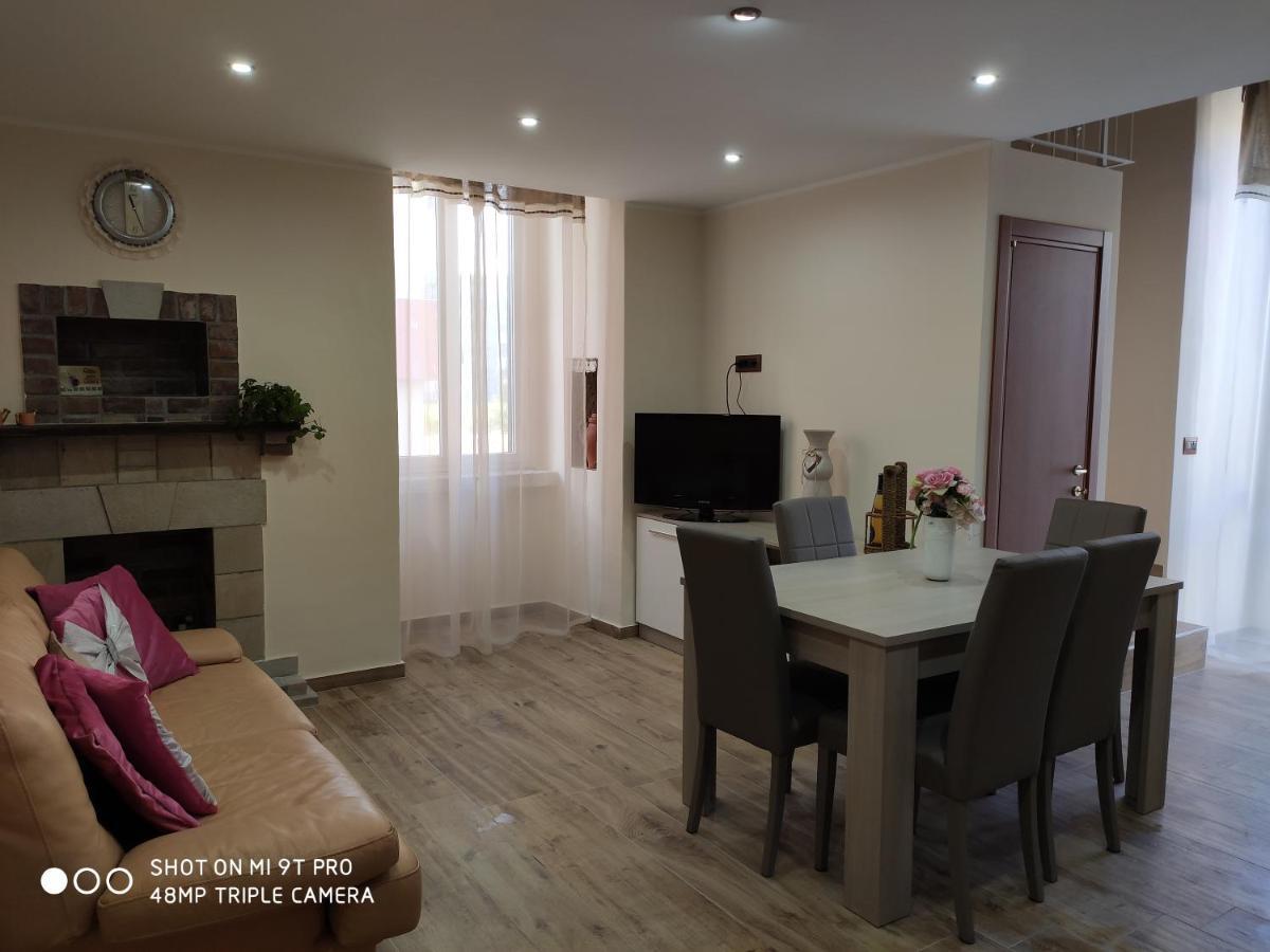 Ferienwohnung La Casa Delle Sorprese Trani Exterior foto