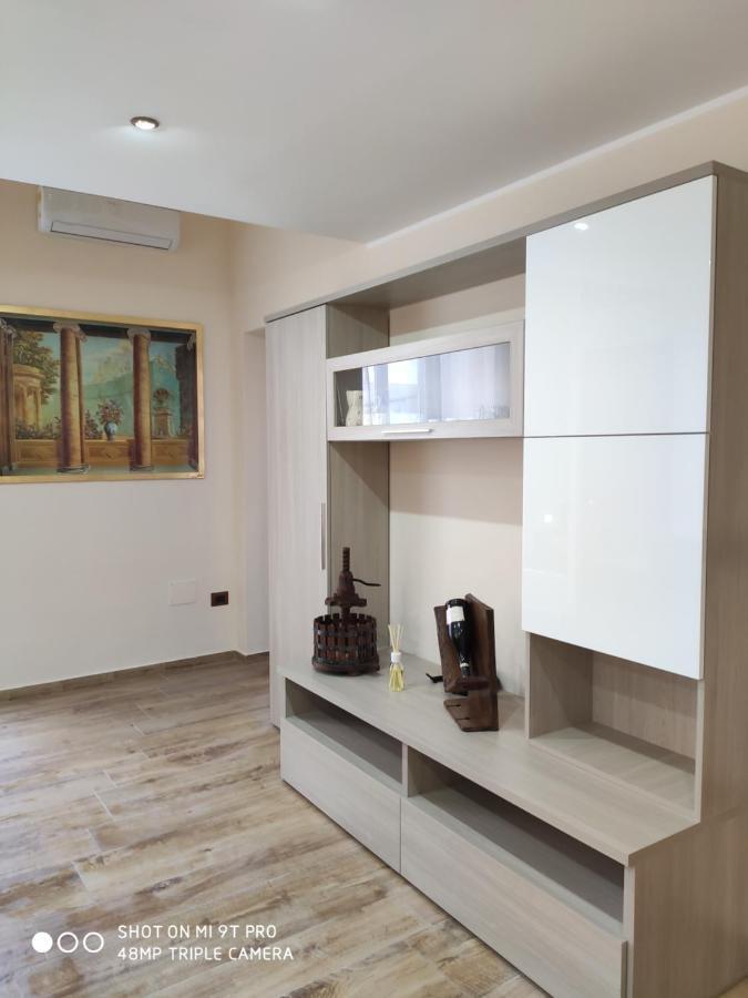 Ferienwohnung La Casa Delle Sorprese Trani Exterior foto