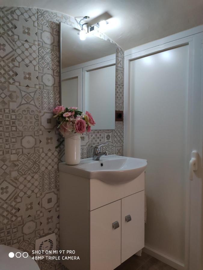 Ferienwohnung La Casa Delle Sorprese Trani Exterior foto