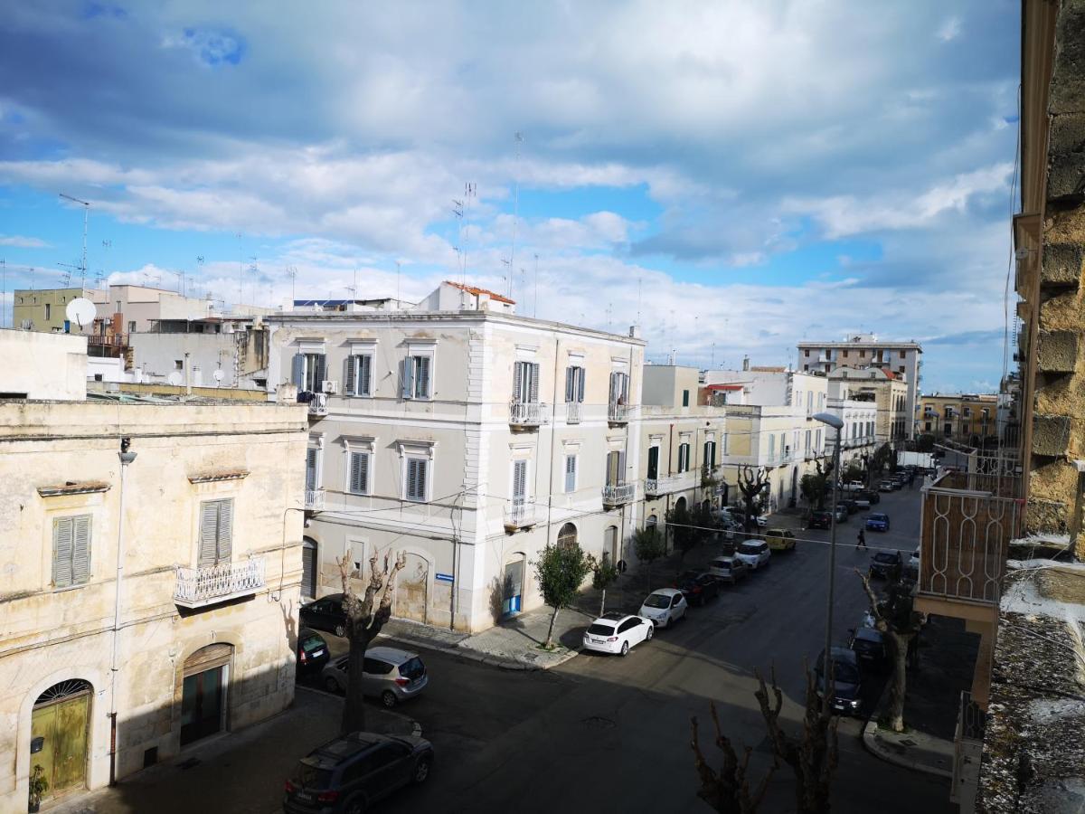 Ferienwohnung La Casa Delle Sorprese Trani Exterior foto
