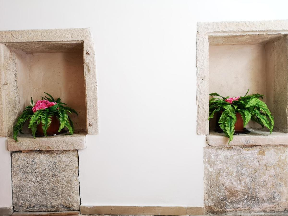 Ferienwohnung La Casa Delle Sorprese Trani Exterior foto